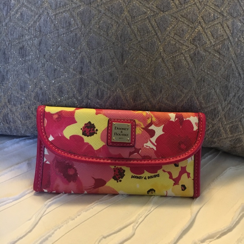 Dooney and Bourke Wallet